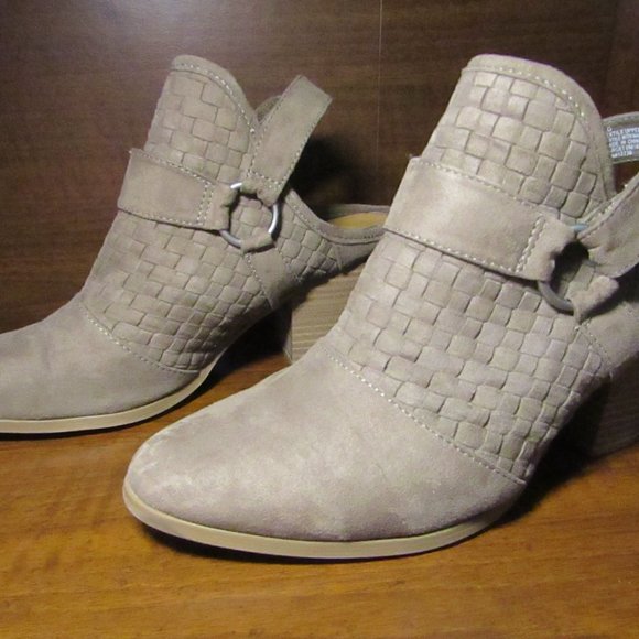 Universal Thread Shoes - Women's | Universal Threads | Platform Heels | Size 10 |